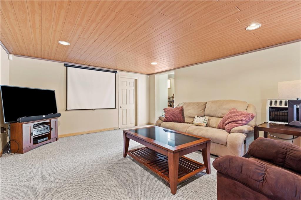 830 Shadycrest Road Pittsburgh, PA 15216 - Photo 22 of 25 Gallery Image 22
