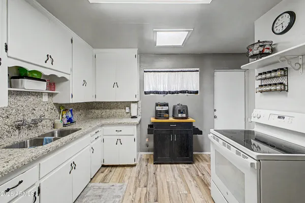 $320,000 | 3014 West Solano Drive South, Phoenix, AZ 85017