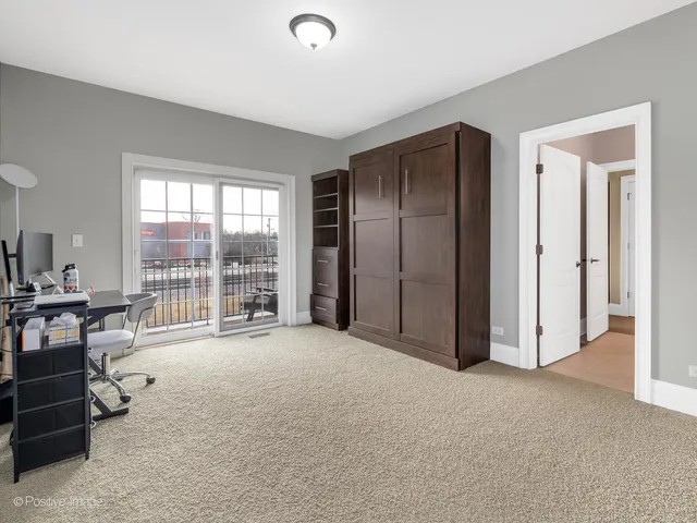 $749,999 | 1454 East Northwest Highway, Arlington Heights, IL 60004