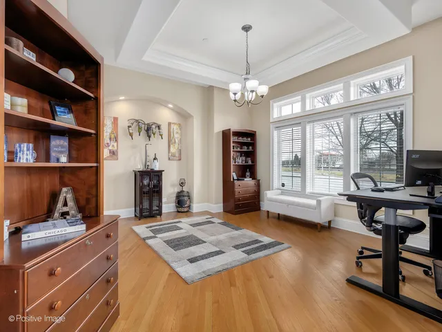 $749,999 | 1454 East Northwest Highway, Arlington Heights, IL 60004