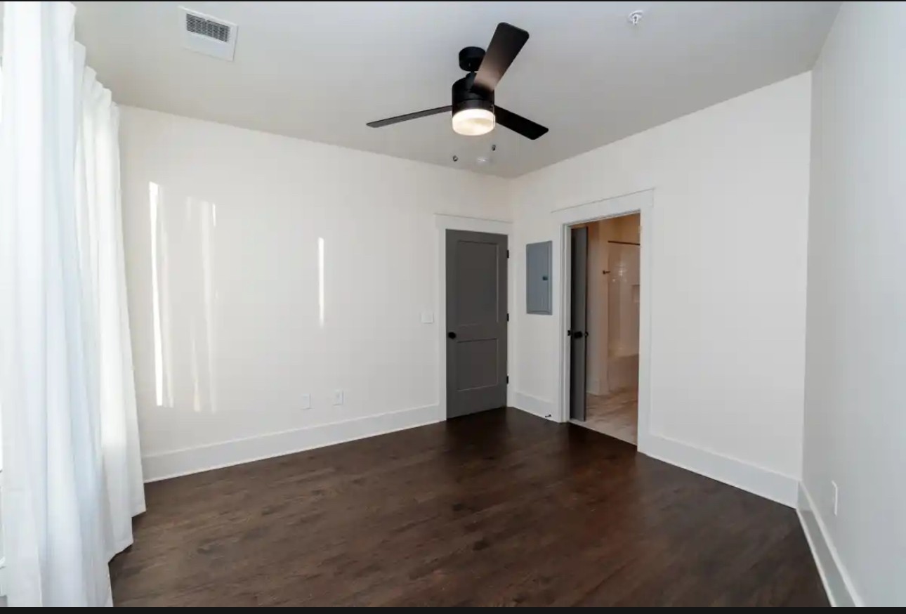 Gallery Image 7