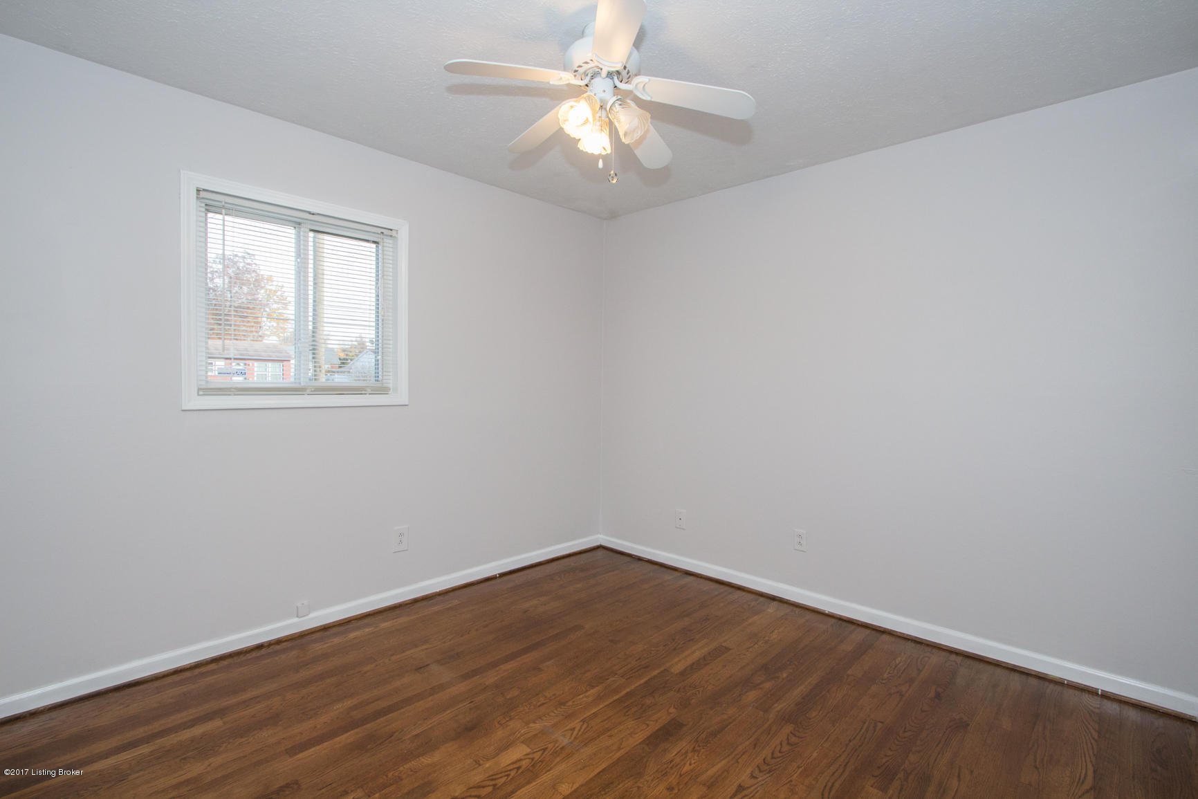9106 New Maple Road Louisville, KY 40229 - Photo 21 of 48 JThomas Photography-9106 Maple-10