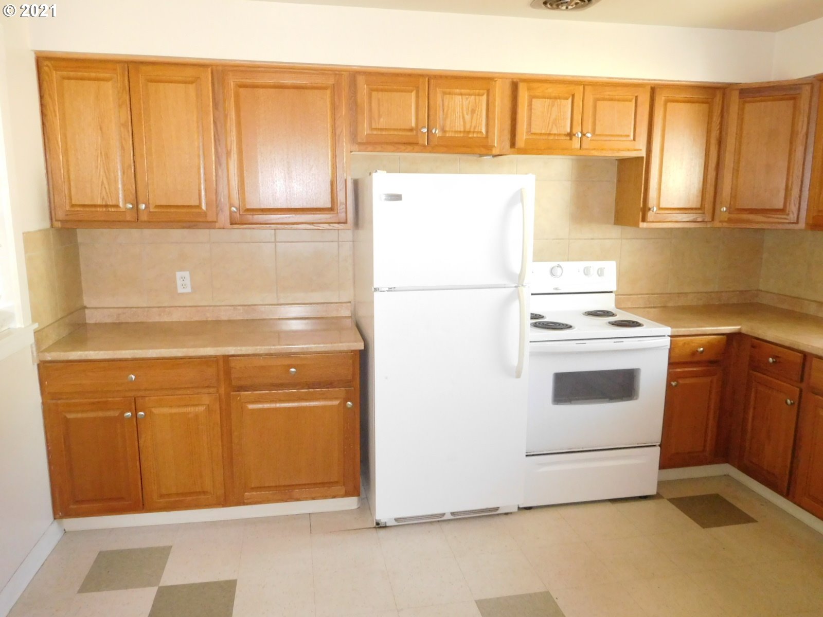 117 Main Street Helix, OR 97835 - Photo 10 of 25 Gallery Image 10