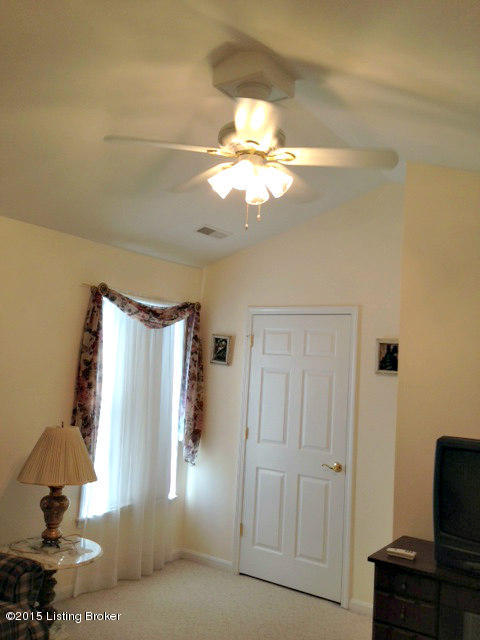 7329 Rivers End Circle Louisville, KY 40258 - Photo 28 of 35 bed3 b