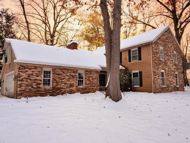 $296,000 | 17044 Shandwick Lane, Granger, IN 46530