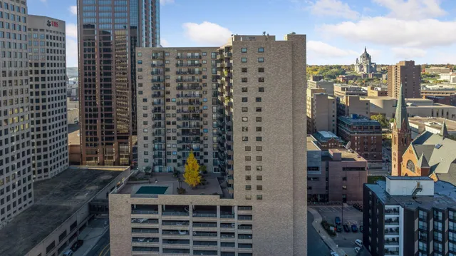$1,295 | 66 9th Street East, Unit 2501, St. Paul, MN 55101