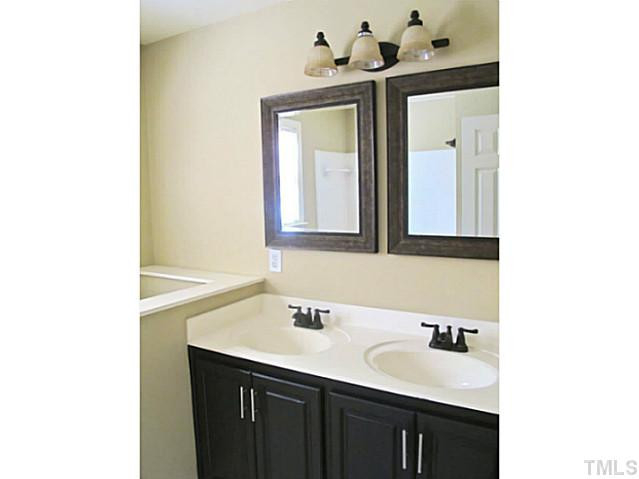 11804 Straley Place Raleigh, NC 27614 - Photo 15 of 25 Photo 15