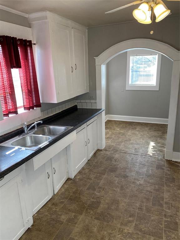1613 Park Street Commerce, TX 75428 - Photo 10 of 39