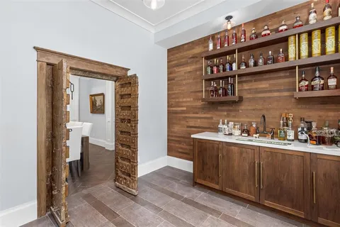 $8,995,000 | 2317 Delmar Place, Fort Lauderdale, FL 33301