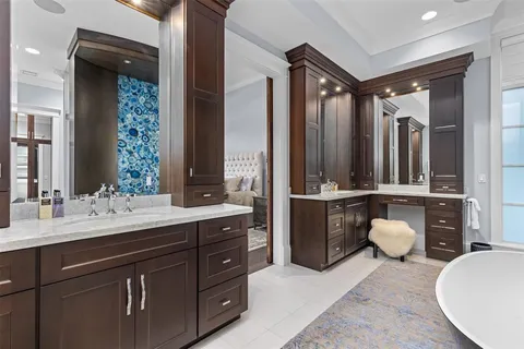 $8,995,000 | 2317 Delmar Place, Fort Lauderdale, FL 33301