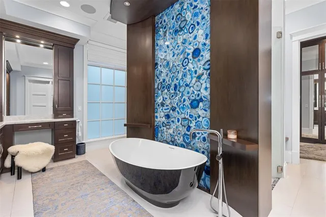 $8,995,000 | 2317 Delmar Place, Fort Lauderdale, FL 33301