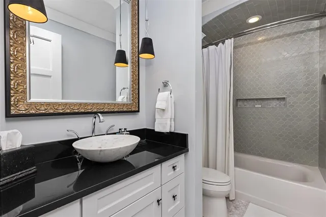 $8,995,000 | 2317 Delmar Place, Fort Lauderdale, FL 33301