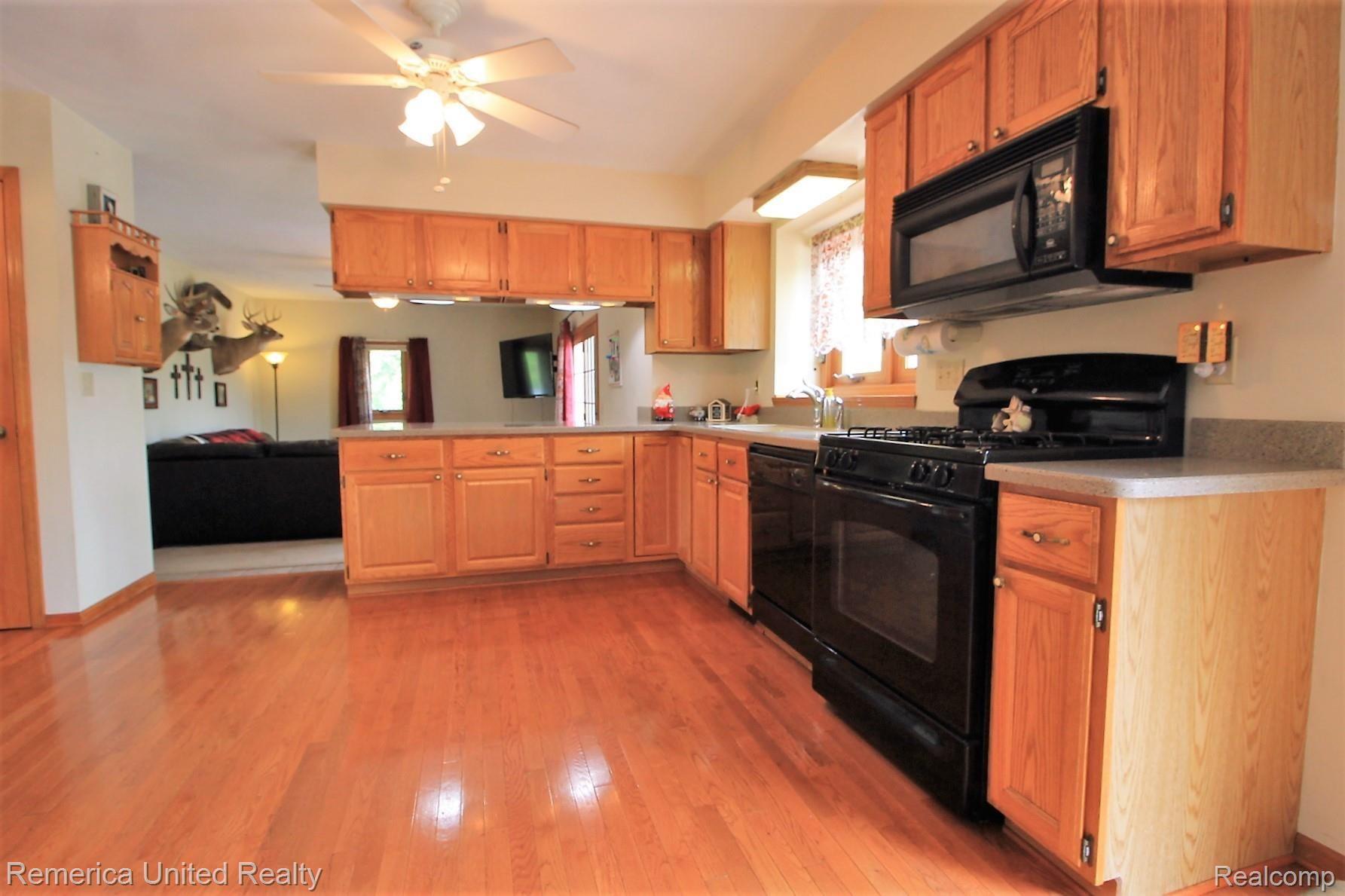 2455 Hawley Road Mason, MI 48854 - Photo 8 of 62 Kitchen (5).JPG