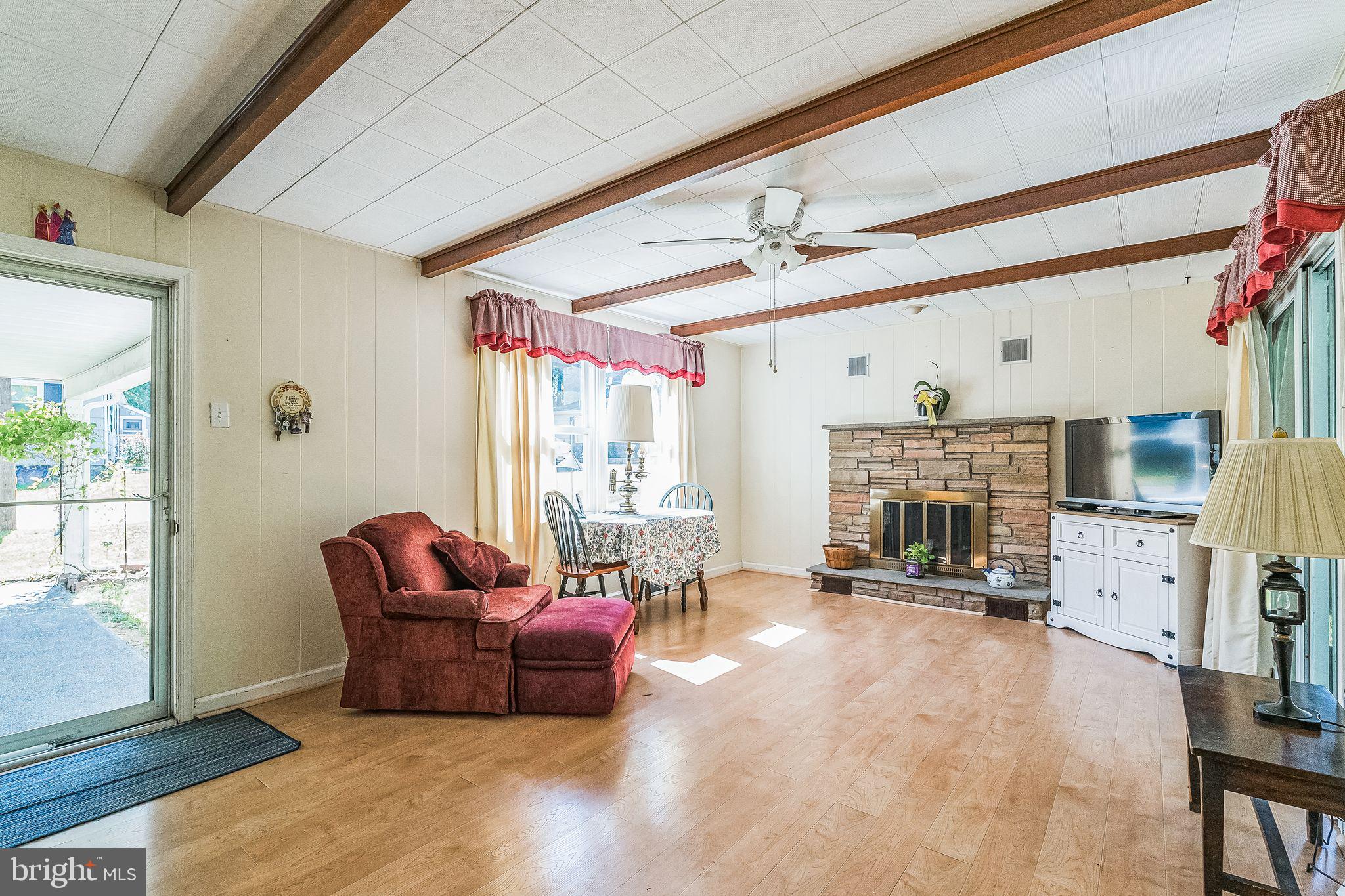 106 Sharp Lane Feasterville-Trevose, PA 19053 - Photo 4 of 21