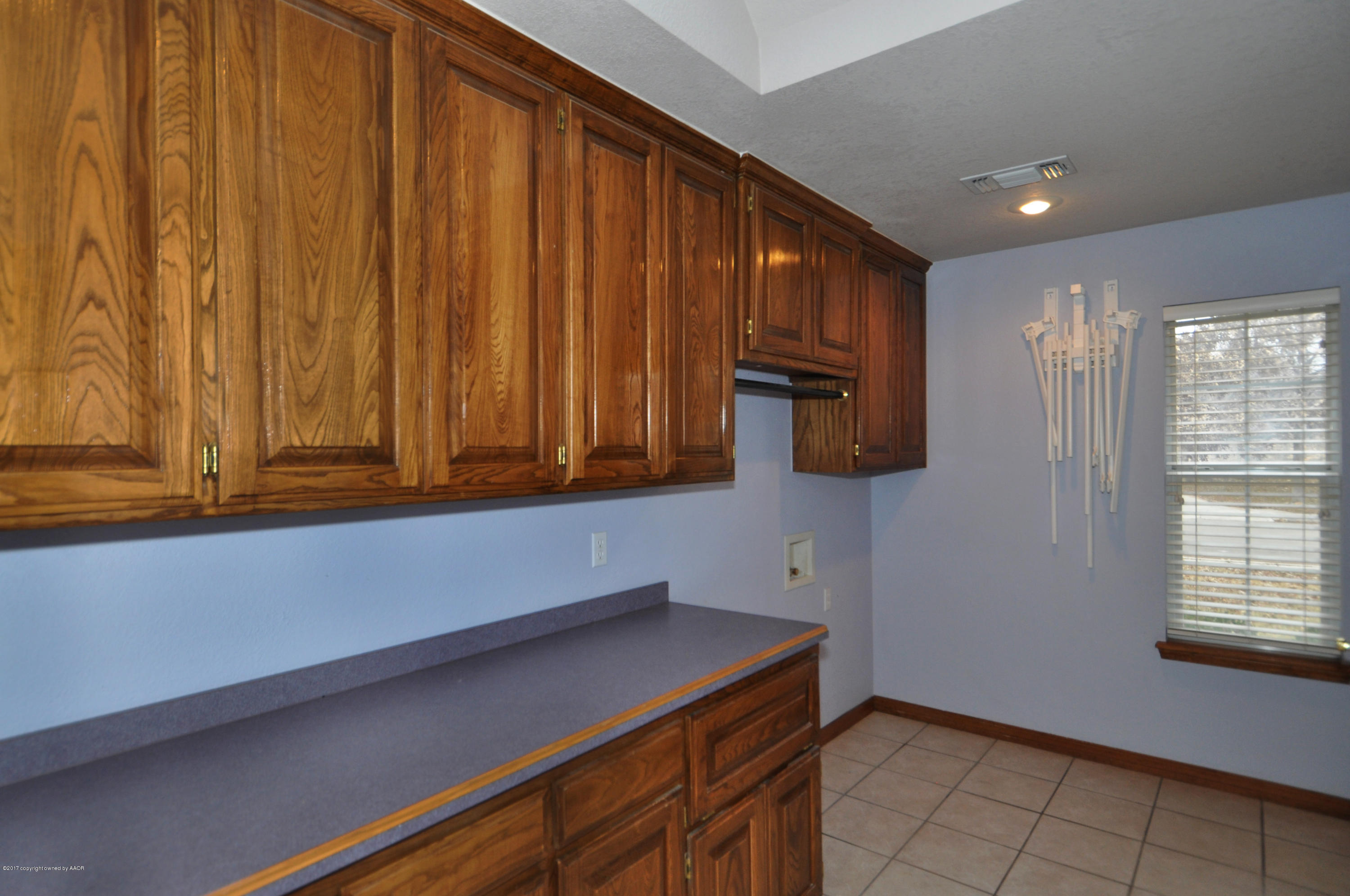 7605 Bayswater Road Amarillo, TX 79119 - Photo 24 of 29 24 Laundry