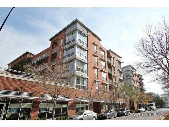 2025 South Indiana Avenue, Unit 211 Chicago, IL 60616 - Photo 1 of 10 a front view of a building
