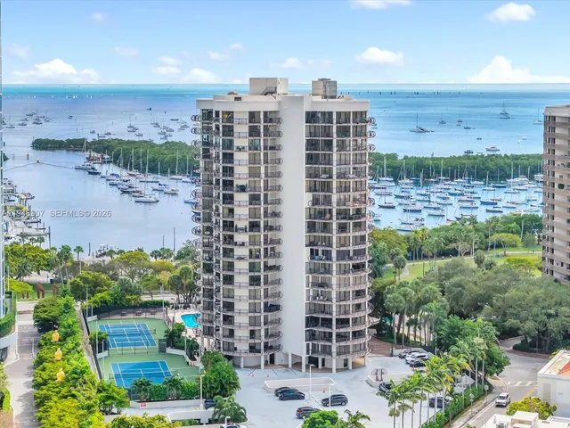 $1,545,000 | 2843 South Bayshore Drive, Unit 11C, Miami, FL 33133