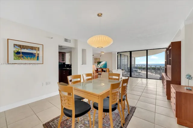 $1,545,000 | 2843 South Bayshore Drive, Unit 11C, Miami, FL 33133