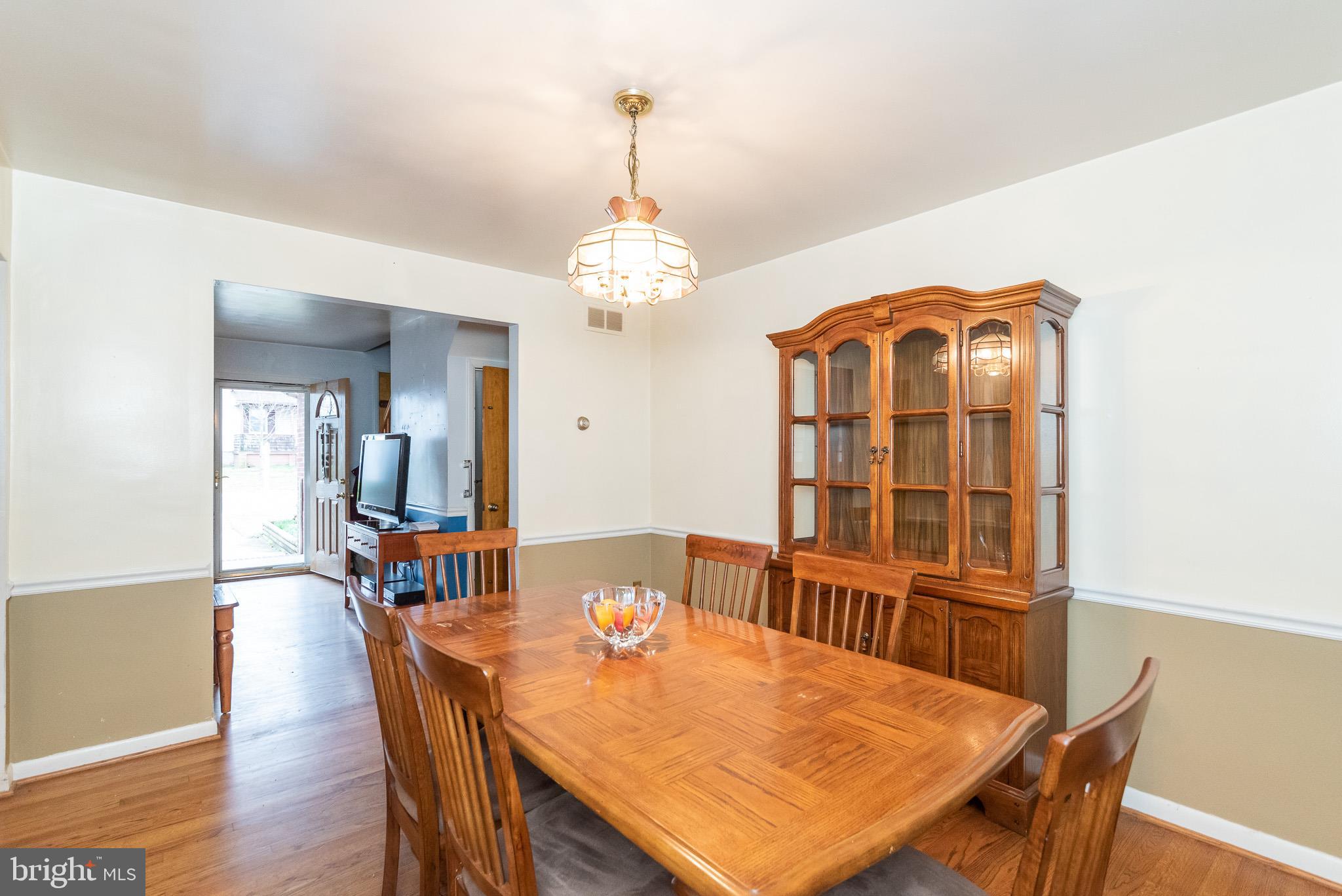 8230 Old Harford Road Baltimore, MD 21234 - Photo 10 of 39 Gallery Image 10