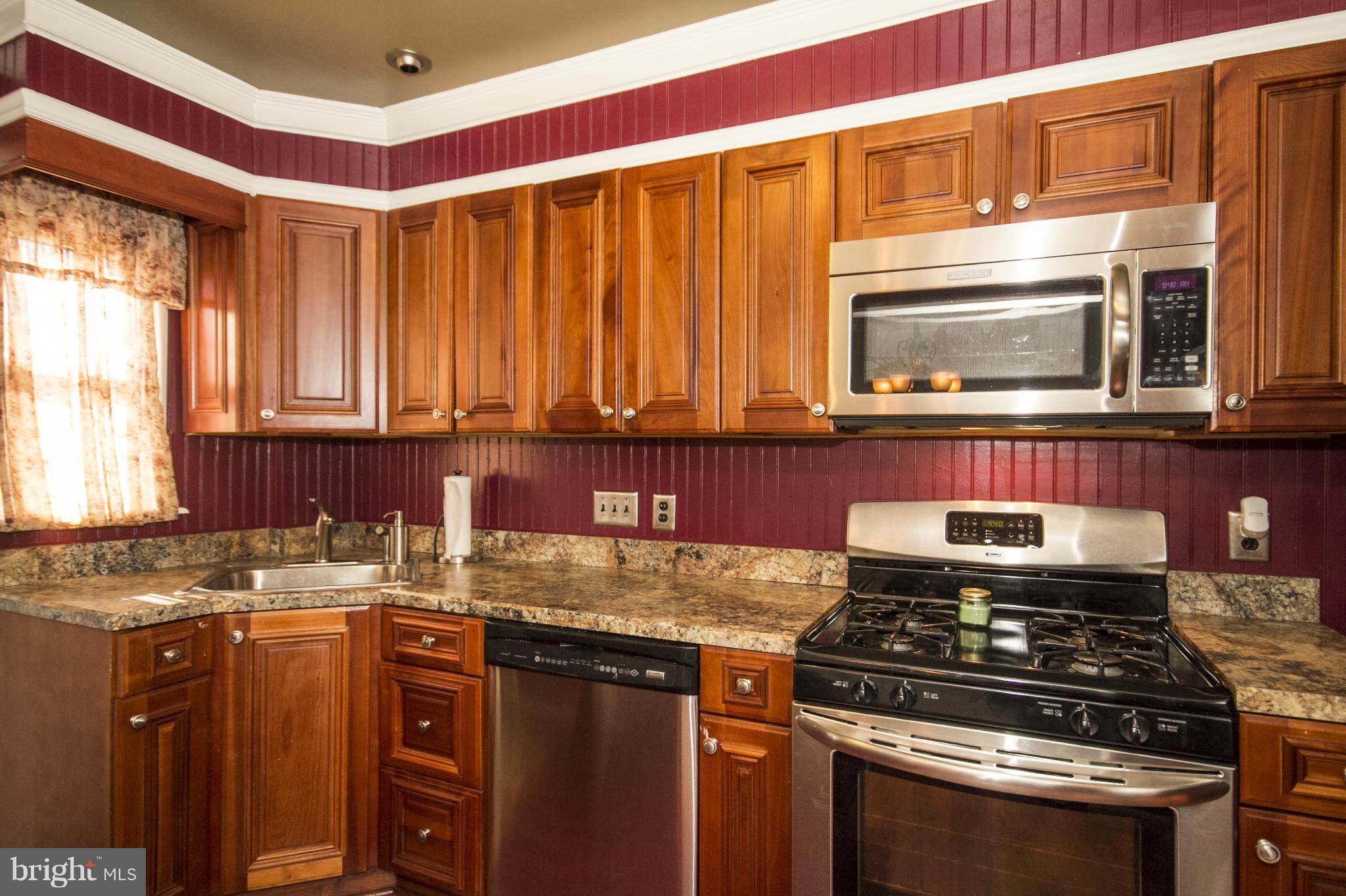 1951 Stanhope Road Baltimore, MD 21222 - Photo 10 of 27 Kitchen