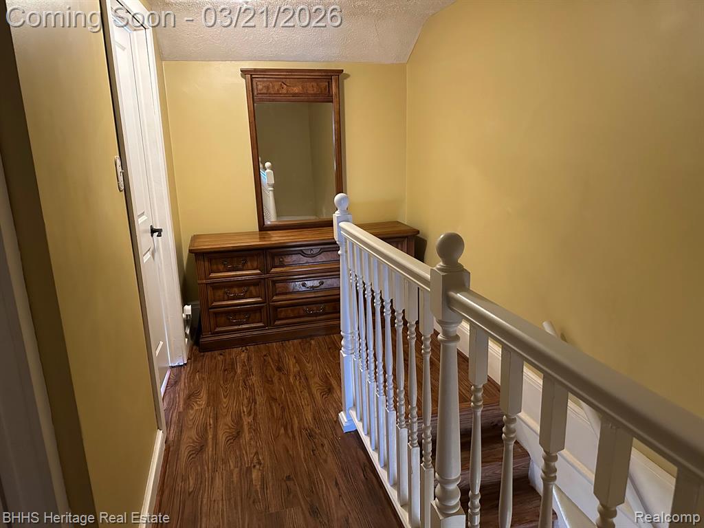 409 Lake Street Howell, MI 48843 - Photo 13 of 21