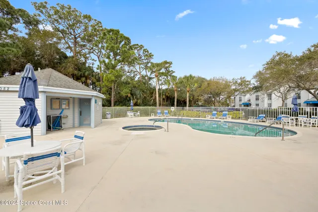 $2,200 | 7030 N Highway, Unit DD205, Cocoa, FL 32927