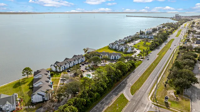 $2,200 | 7030 N Highway, Unit DD205, Cocoa, FL 32927