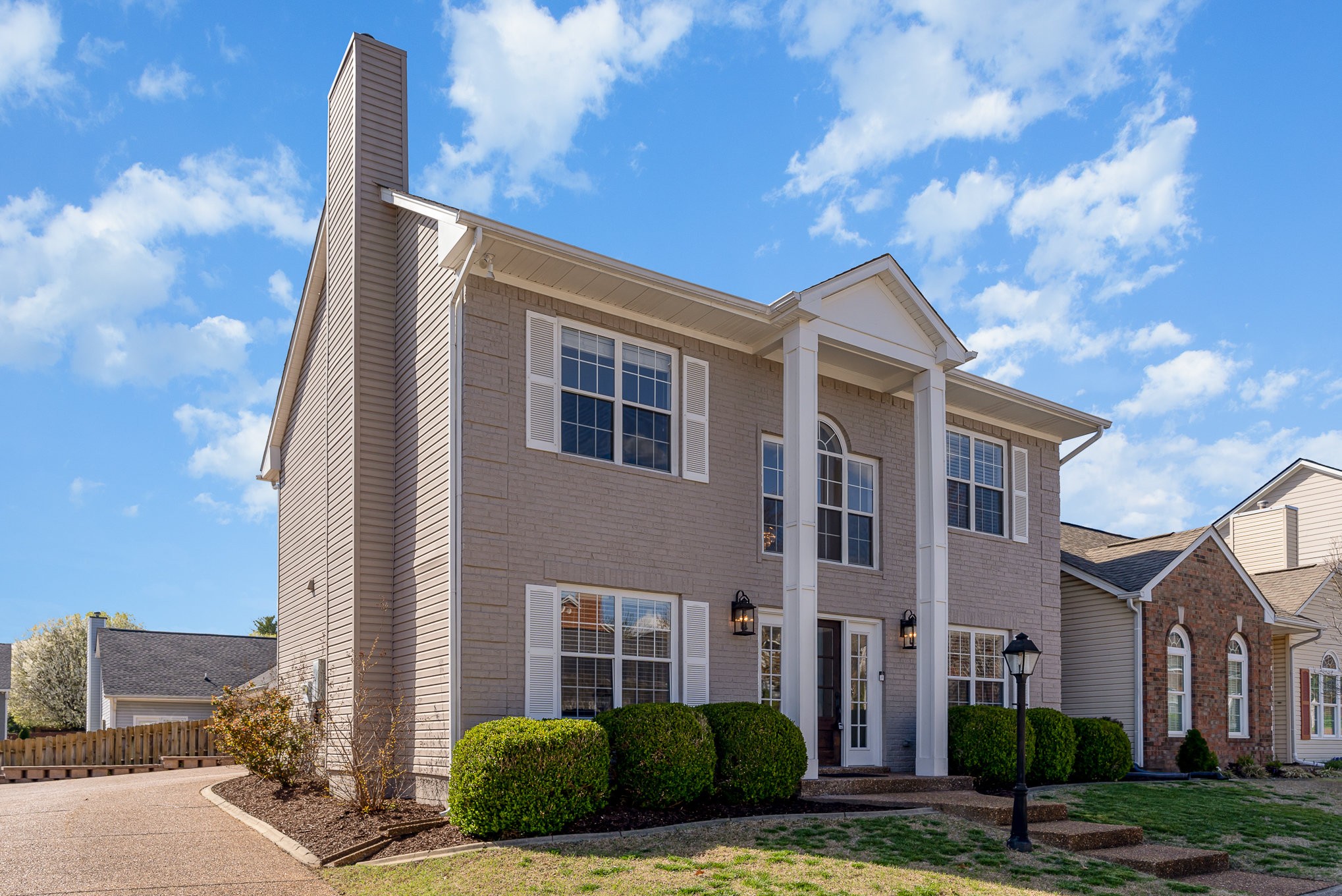2107 Roderick Place West Franklin, TN 37064 - Photo 2 of 33 Gallery Image 2