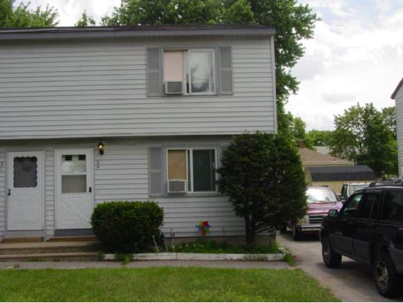 29 Hampton Street Manchester, NH 03103 - Photo 1 of 11 Gallery Image 1
