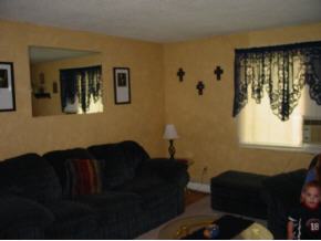 29 Hampton Street Manchester, NH 03103 - Photo 2 of 11 Gallery Image 2