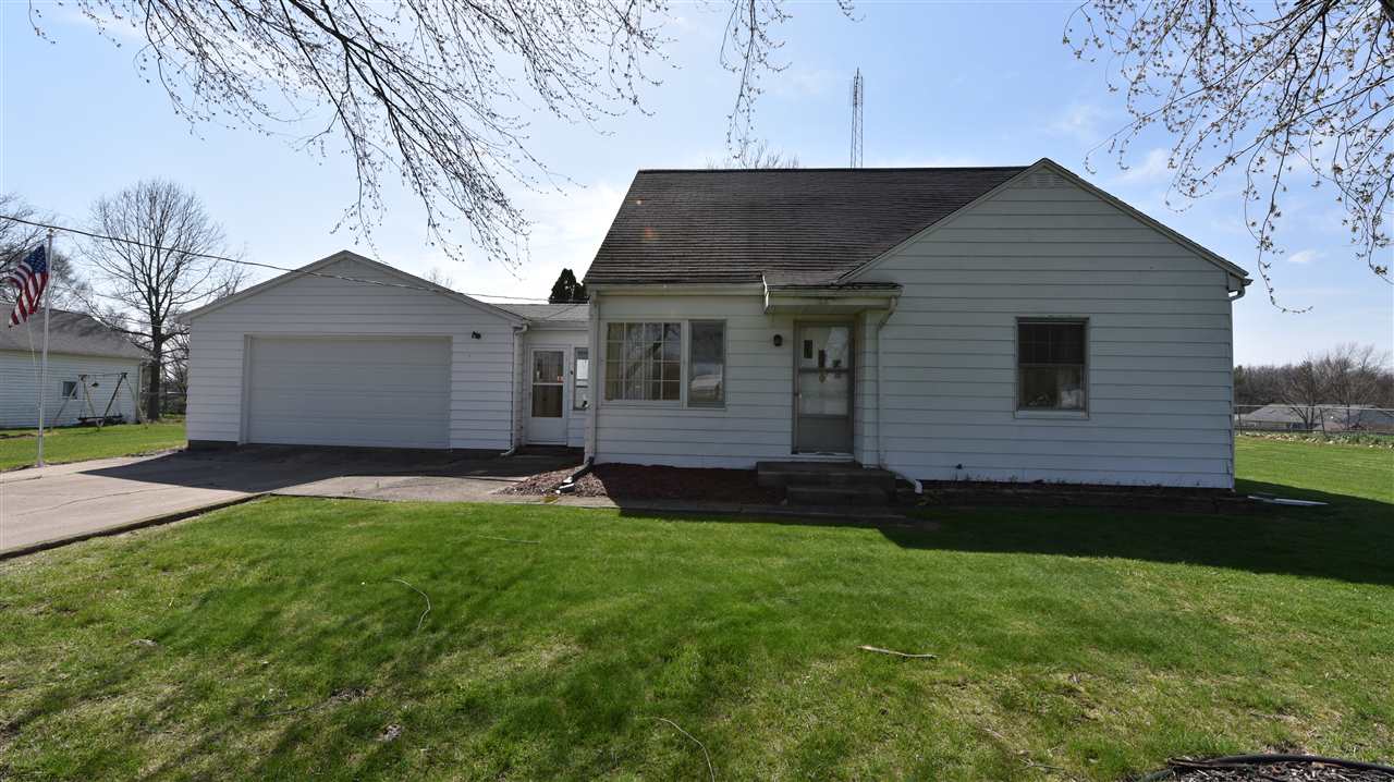 811 Zollinger Road Goshen, IN 46528 - Photo 1 of 20 Gallery Image 1
