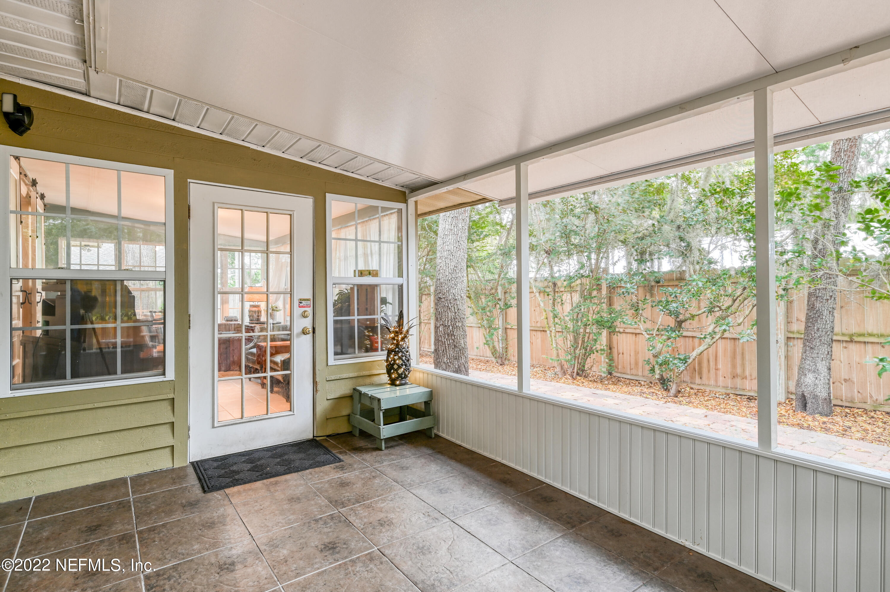 513 Jasmine Road St. Augustine, FL 32086 - Photo 24 of 37 a view of a room with a large window