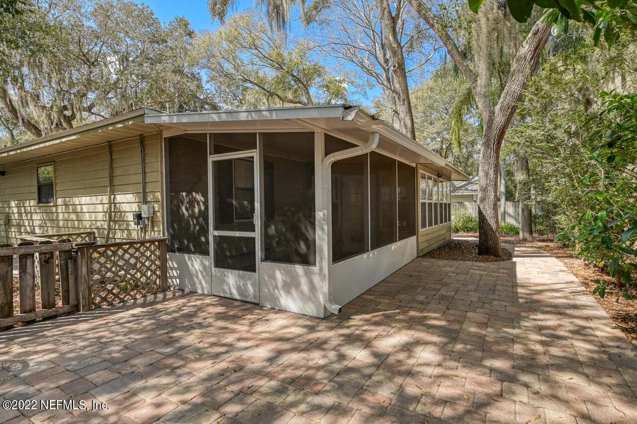 513 Jasmine Road St. Augustine, FL 32086 - Photo 25 of 37 a view of a house with a yard
