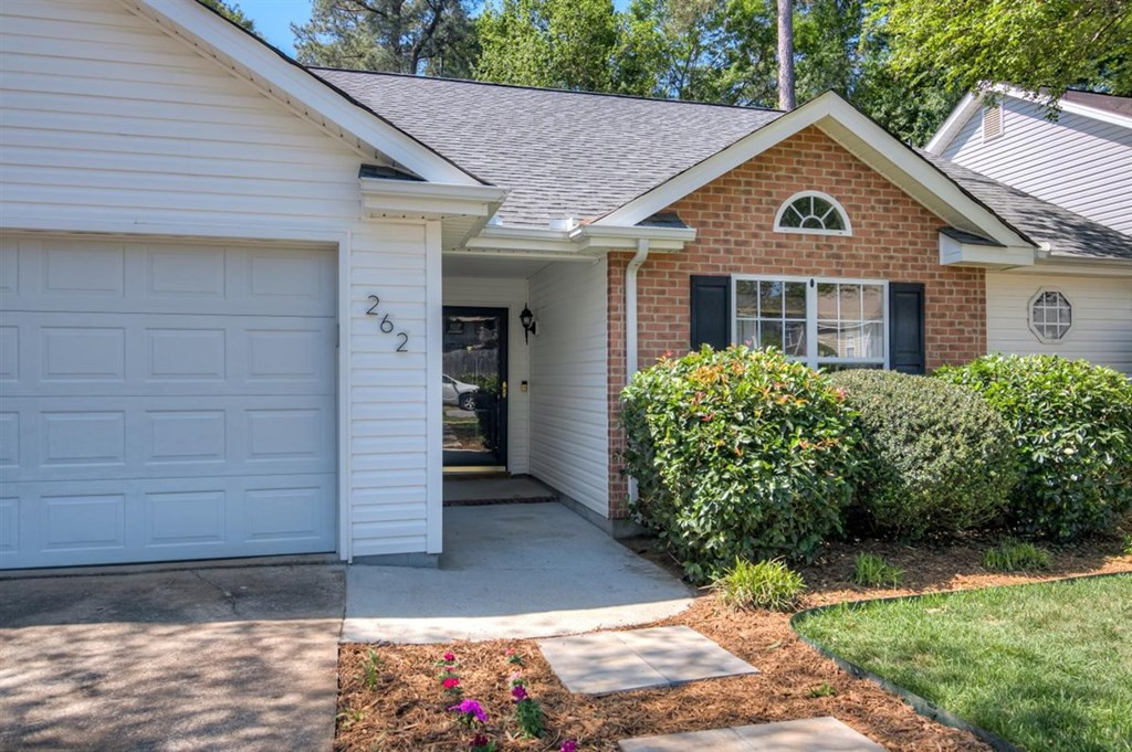 262 Spring Oak Lane North Augusta, SC 29841 - Photo 2 of 28