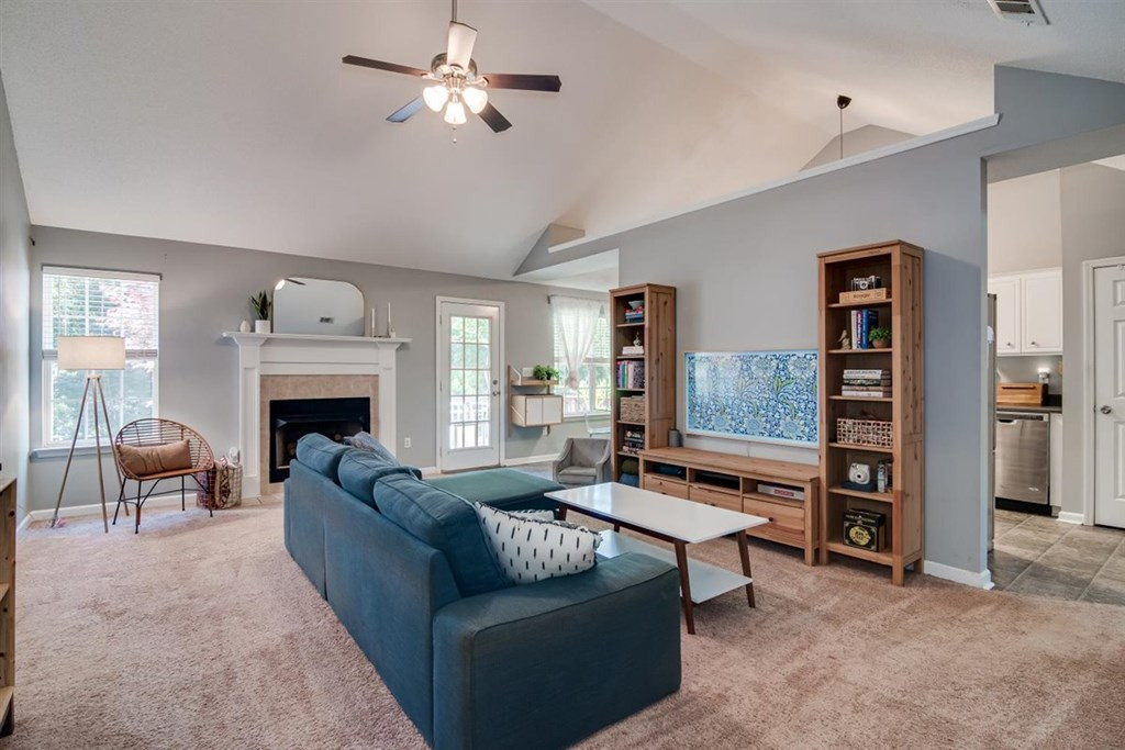 262 Spring Oak Lane North Augusta, SC 29841 - Photo 3 of 28