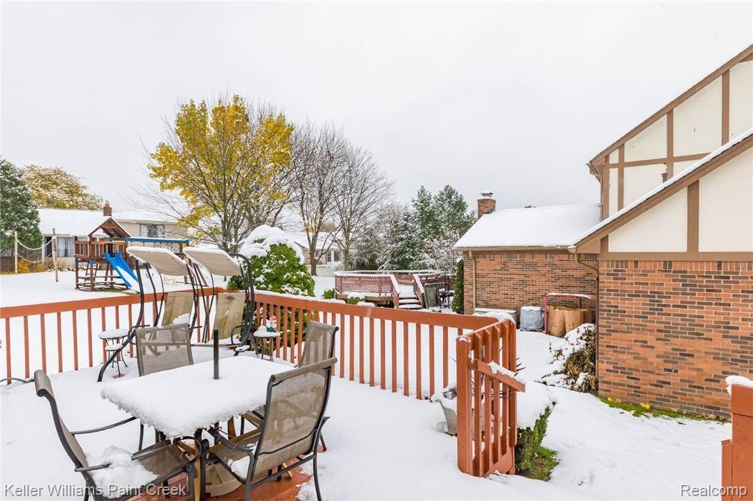 282 Rose Brier Drive Rochester, MI 48309 - Photo 34 of 43 282 Rose Brier Dr-39.jpg
