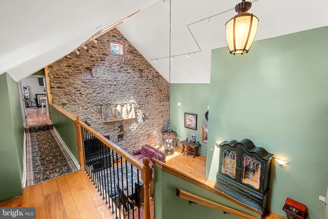 $899,900 | 18 Pheasant Road, Norristown, PA 19403