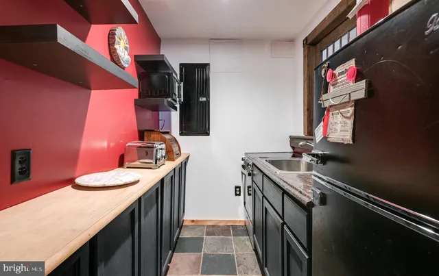 $899,900 | 18 Pheasant Road, Norristown, PA 19403