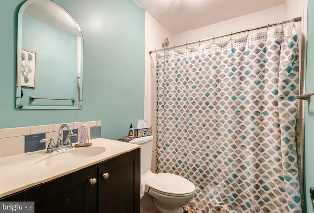 $899,900 | 18 Pheasant Road, Norristown, PA 19403