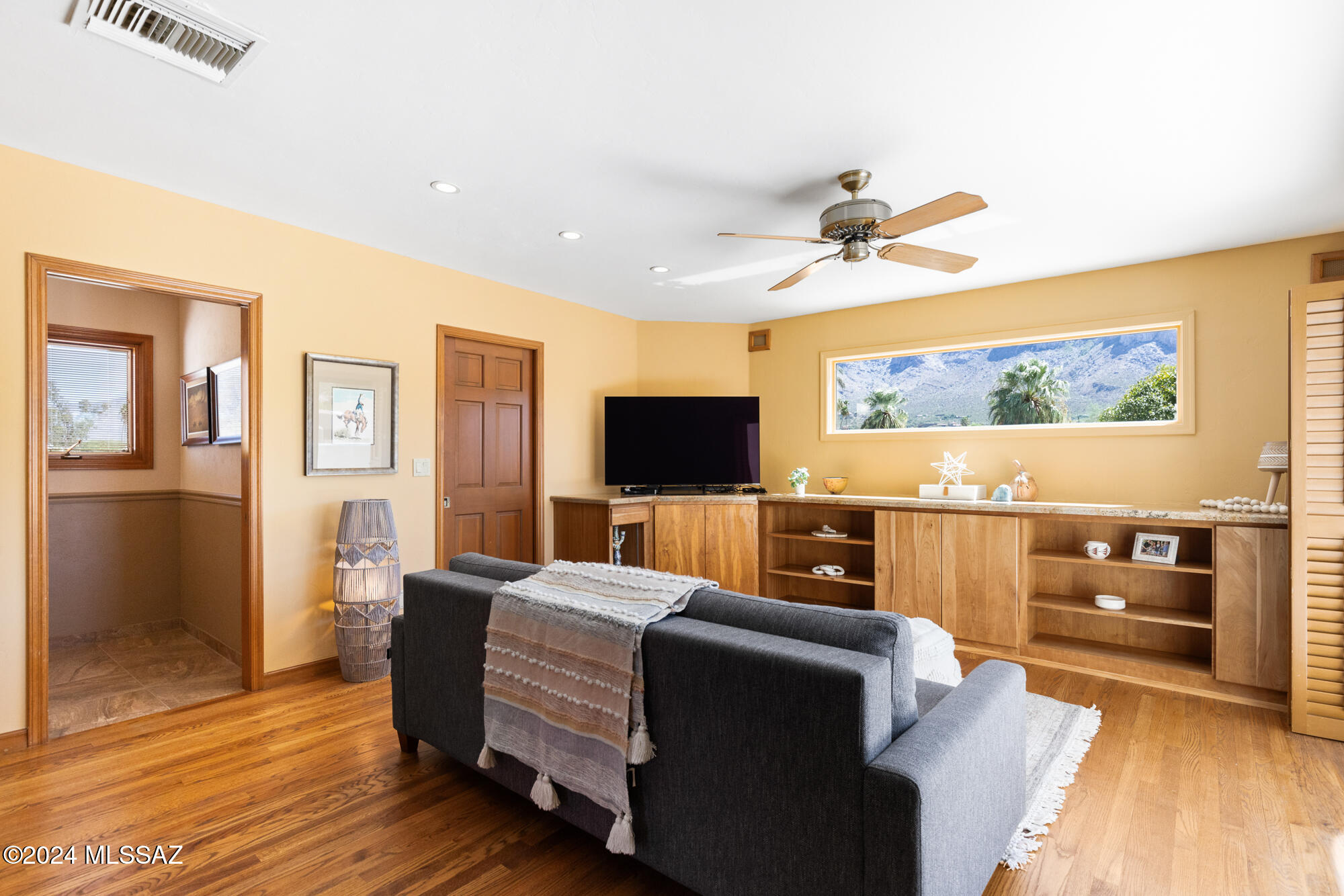 61 West Roma Drive Oro Valley, AZ 85737 - Photo 14 of 50