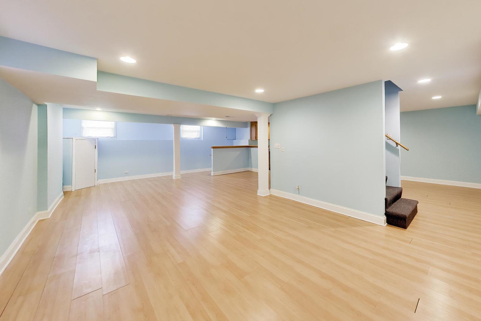 7533 Wilton Road Darien, IL 60561 - Photo 13 of 19 Gallery Image 13