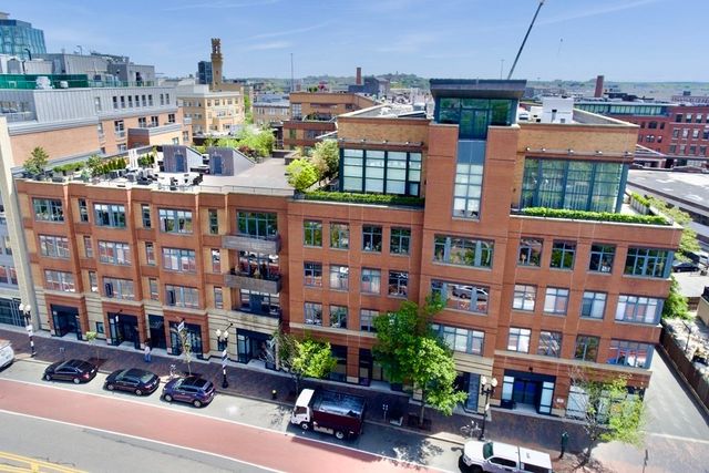 a picture of floor plan