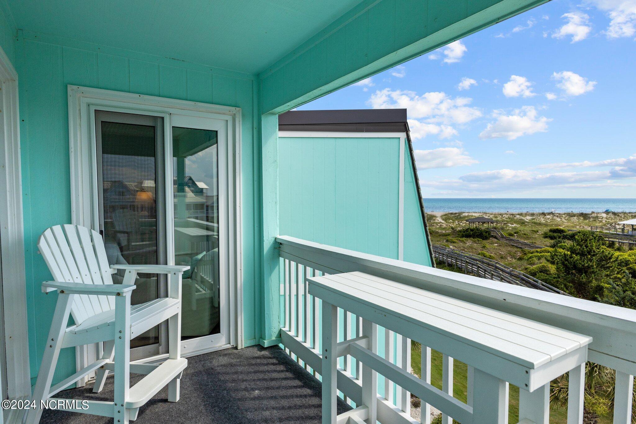 301 Commerce Way, Unit 349 Atlantic Beach, NC 28512 - Photo 28 of 38 Balcony