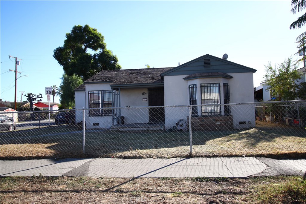 4522 East Rosecrans Avenue Compton, CA 90221 - Photo 1 of 75 Street View