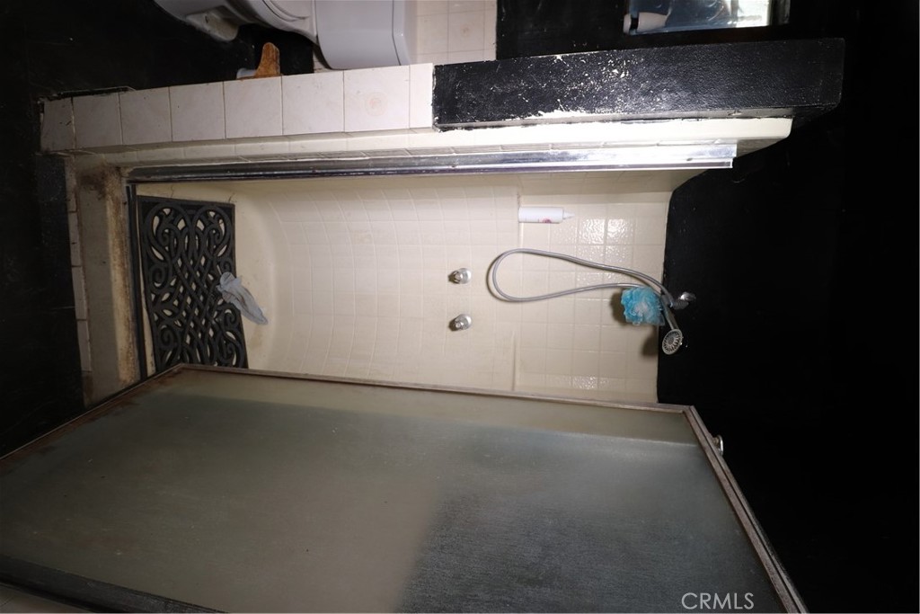 4522 East Rosecrans Avenue Compton, CA 90221 - Photo 24 of 75 bathroom