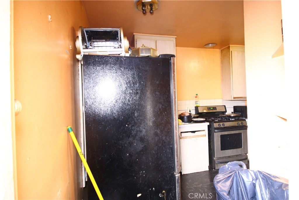 4522 East Rosecrans Avenue Compton, CA 90221 - Photo 38 of 75