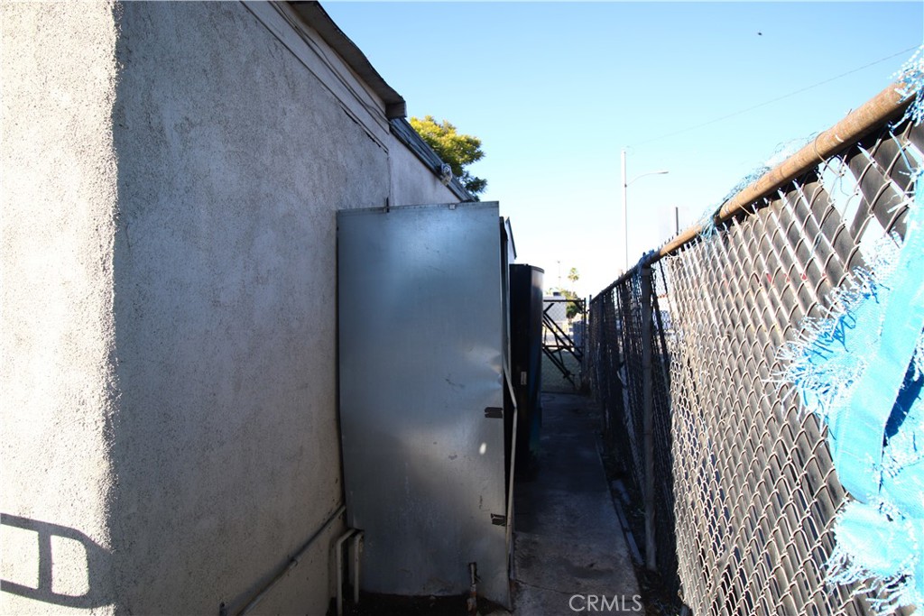 4522 East Rosecrans Avenue Compton, CA 90221 - Photo 74 of 75 a view of entryway