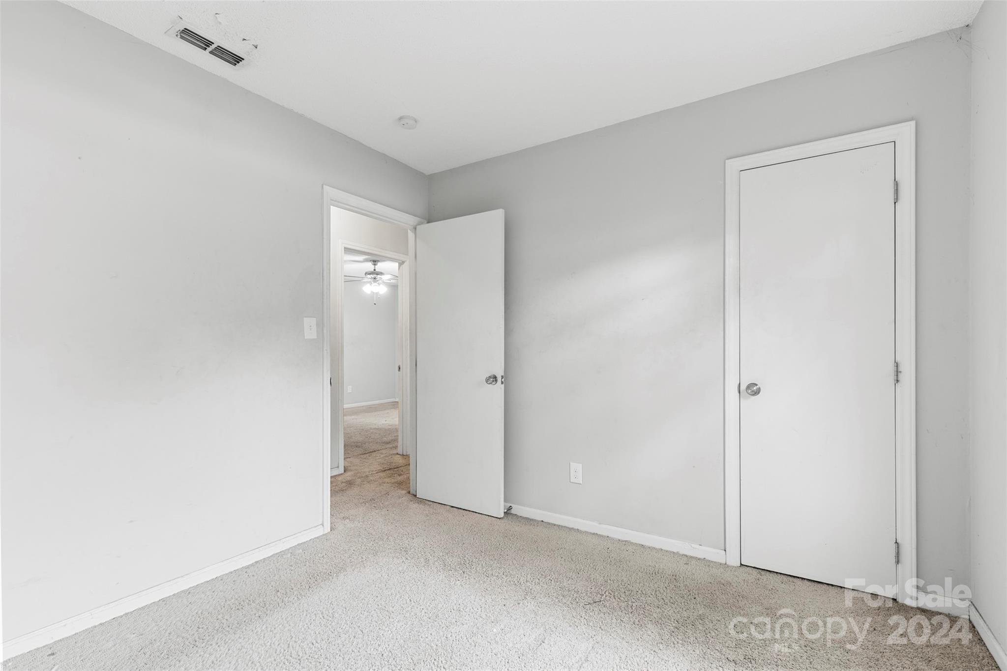 6803 North Ridge Court Charlotte, NC 28215 - Photo 13 of 30 a view of an empty room