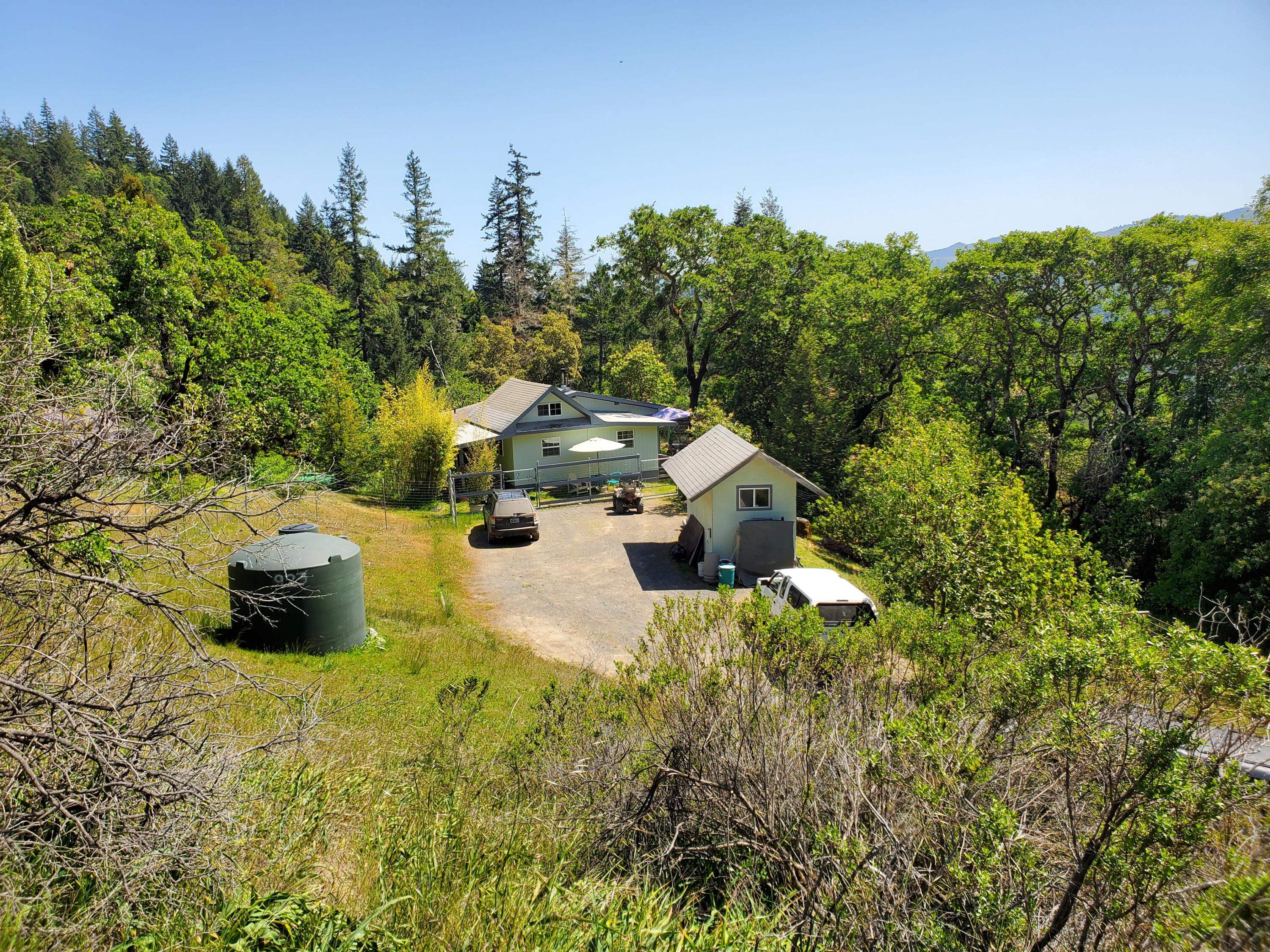 923 Sylvan Glade Road Blocksburg, CA 95514 - Photo 10 of 10