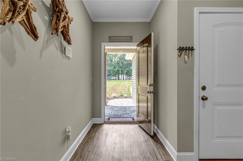 645 Strawberry Road Reidsville, NC 27320 - Photo 3 of 43 Entry